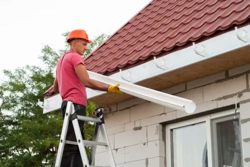 Dan and the Summit Gutters team
